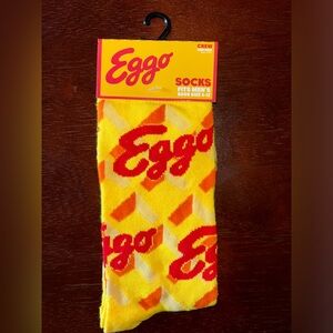 EGGO WAFFLES NOVELTY CREW SOCKS NWT MEN’S SHOE SIZE 6-12